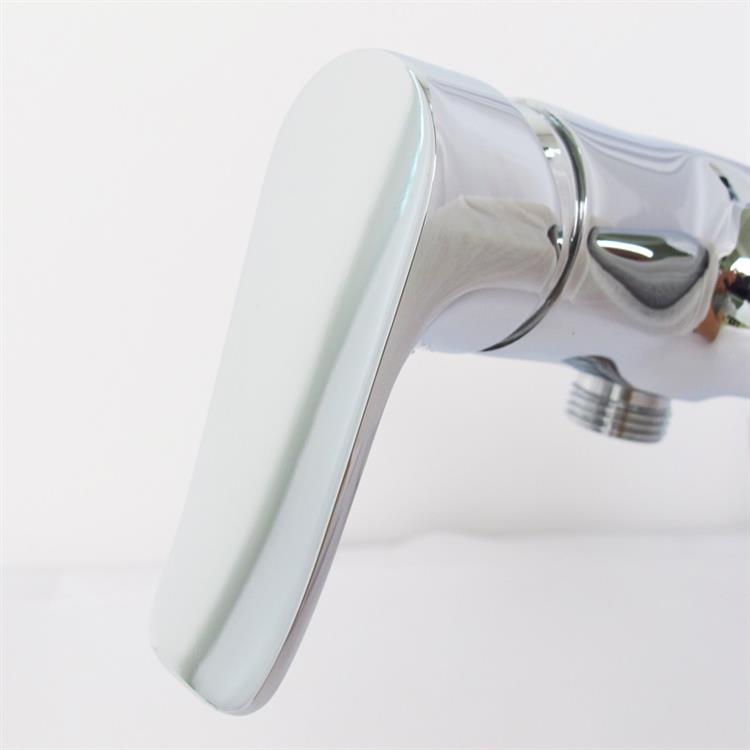 single handle shower faucet